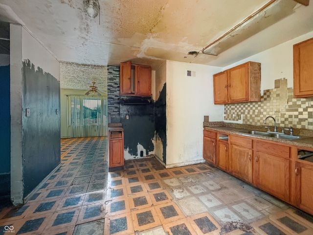 3119 N Dequincy Street, Indianapolis, IN 46218