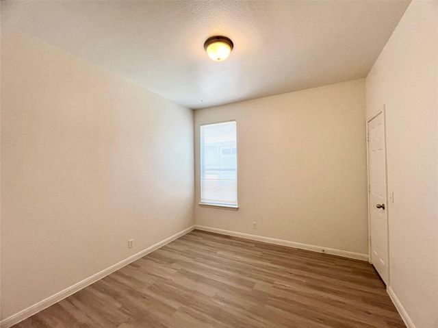 2406 Allred DR B, Austin, TX 78748
