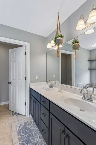 1133 Industrial Rd, Centerville, TN 37033