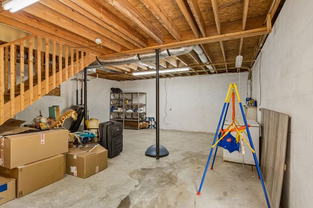 1133 Industrial Rd, Centerville, TN 37033