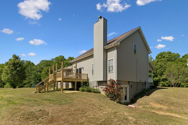1133 Industrial Rd, Centerville, TN 37033