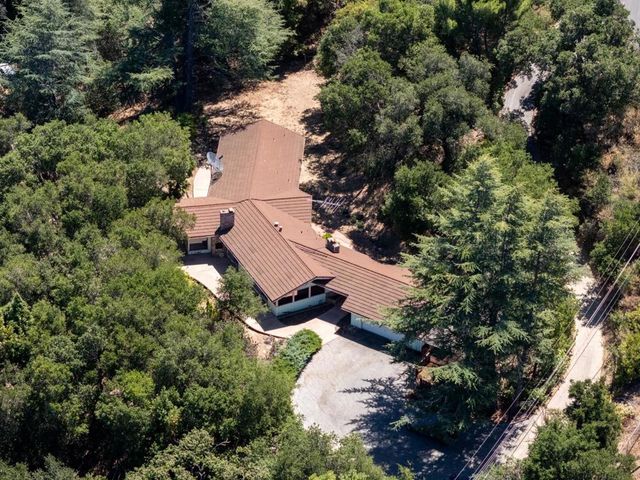 11450 Summit Wood Road, Los Altos Hills, CA 94022