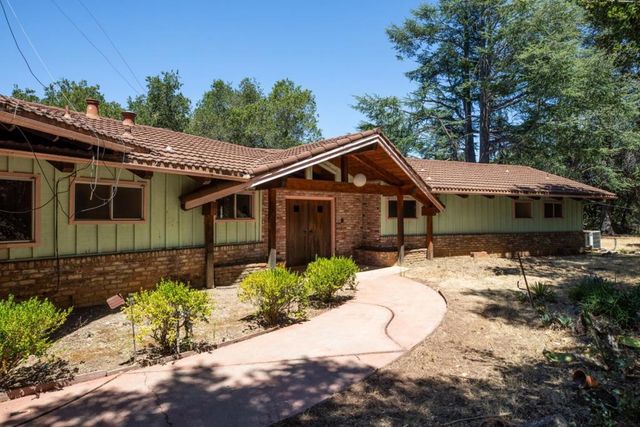 11450 Summit Wood Road, Los Altos Hills, CA 94022