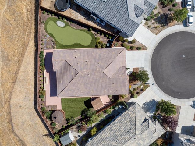 21100 Varietal Ct, Patterson, CA 95363