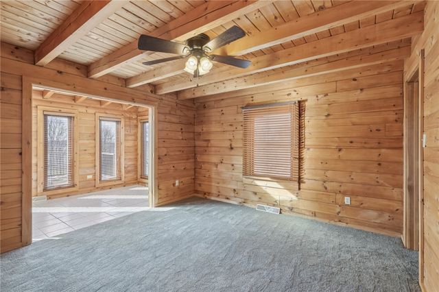 315 Frankfort Springs Dr, Hanover Twp, PA 15043