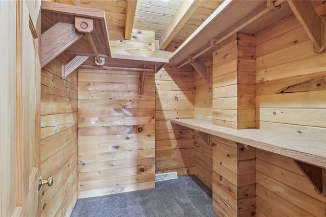 315 Frankfort Springs Dr, Hanover Twp, PA 15043