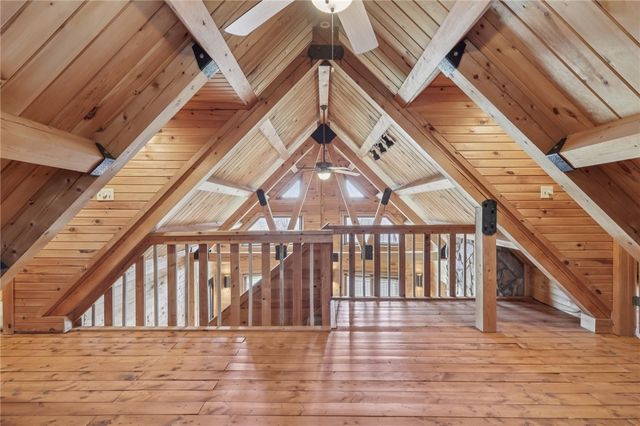 315 Frankfort Springs Dr, Hanover Twp, PA 15043