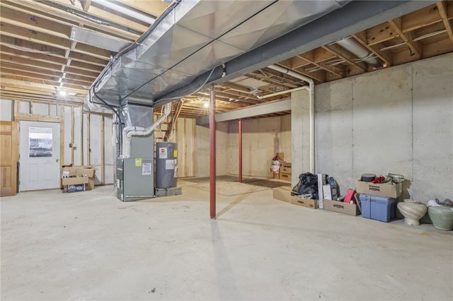 315 Frankfort Springs Dr, Hanover Twp, PA 15043