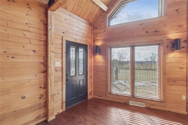 315 Frankfort Springs Dr, Hanover Twp, PA 15043