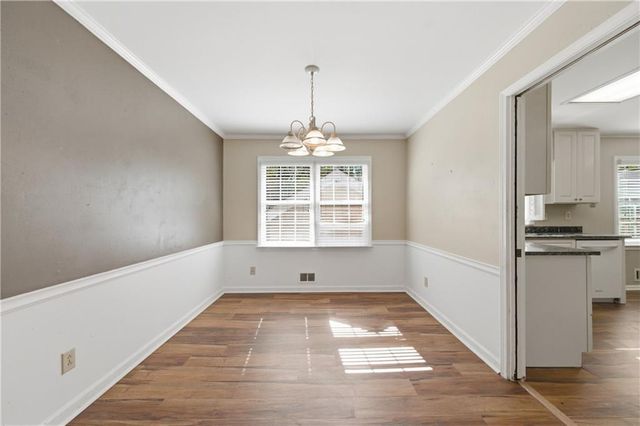 137 Bonnie Lane NW, Lilburn, GA 30047