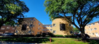 3810 Ruby Street 2W, Schiller Park, IL 60176