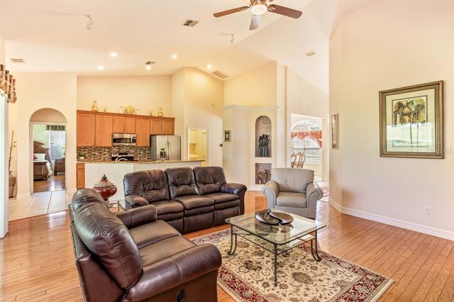 4328 FAWN MEADOWS CIRCLE, Clermont, FL 34711