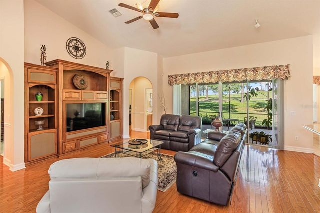 4328 FAWN MEADOWS CIRCLE, Clermont, FL 34711