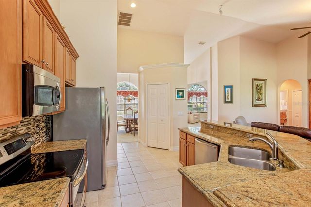 4328 FAWN MEADOWS CIRCLE, Clermont, FL 34711