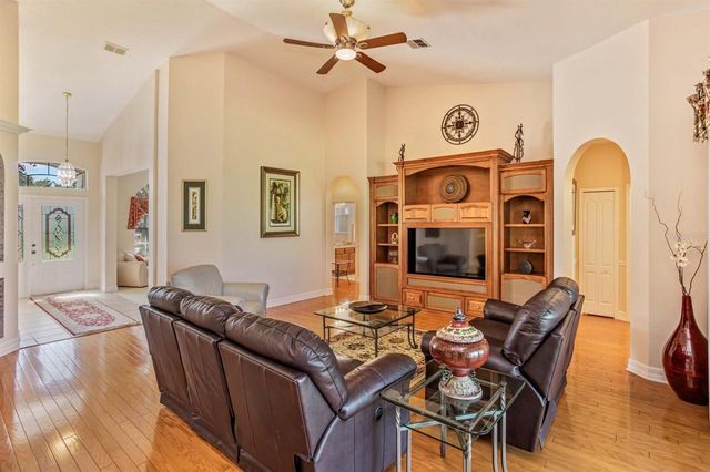 4328 FAWN MEADOWS CIRCLE, Clermont, FL 34711