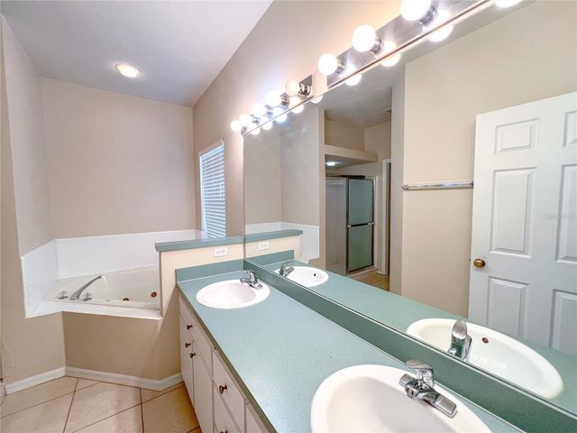 4332 NW 34TH DRIVE, Gainesville, FL 32605