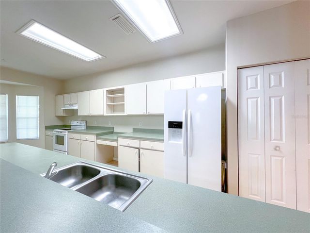 4332 NW 34TH DRIVE, Gainesville, FL 32605
