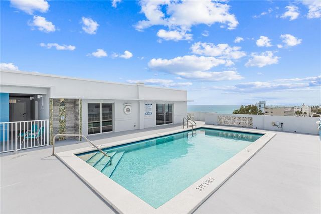 320 S Surf Road 704, Hollywood, FL 33019