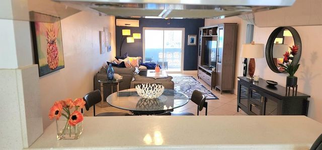 320 S Surf Road 704, Hollywood, FL 33019