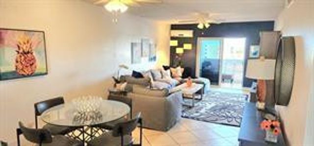 320 S Surf Road 704, Hollywood, FL 33019