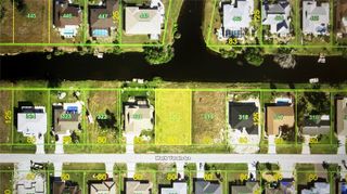 86 MARK TWAIN LANE, Rotonda West, FL 33947