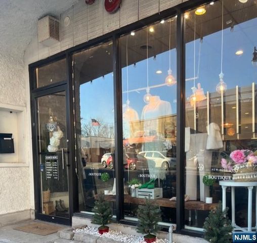 739 Anderson Avenue, Cliffside Park, NJ 07010