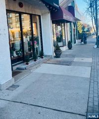 739 Anderson Avenue, Cliffside Park, NJ 07010