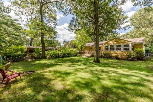 108 Elmwood Drive, North Kingstown, RI 02852