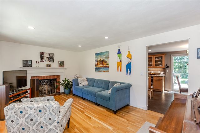 108 Elmwood Drive, North Kingstown, RI 02852