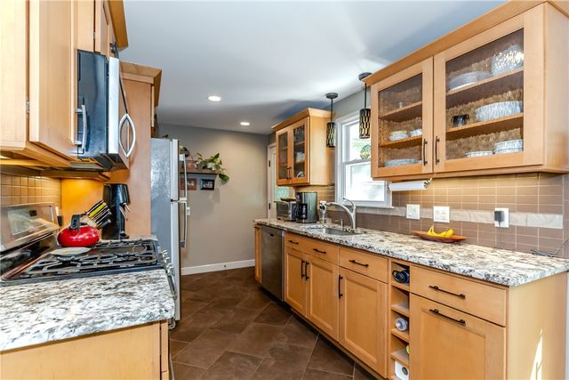 108 Elmwood Drive, North Kingstown, RI 02852
