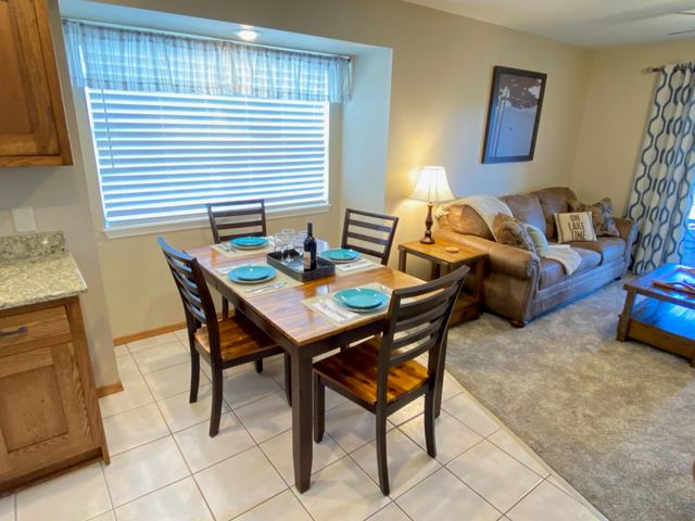 27 Blue Bird Way 3, Branson, MO 65616