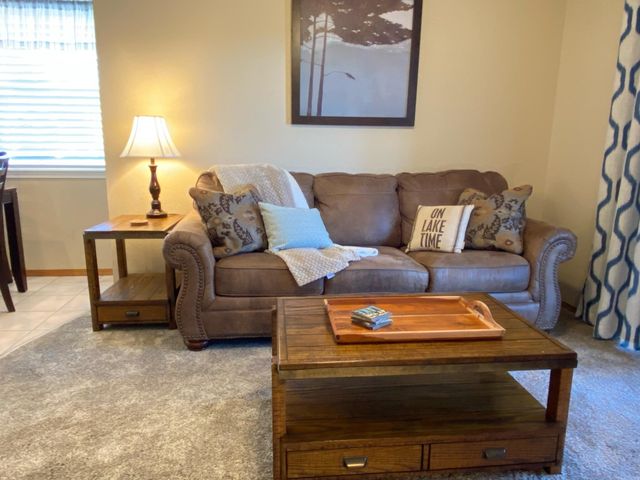 27 Blue Bird Way 3, Branson, MO 65616