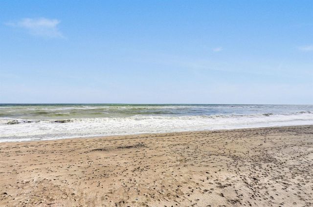 87 Lighthouse Drive, Jupiter Inlet Colony, FL 33469