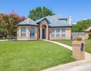 5108 Foxhaven Court, Arlington, TX 76017