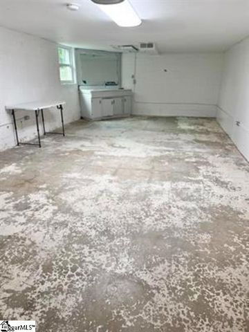 11 Burkett Street, Pelzer, SC 29669