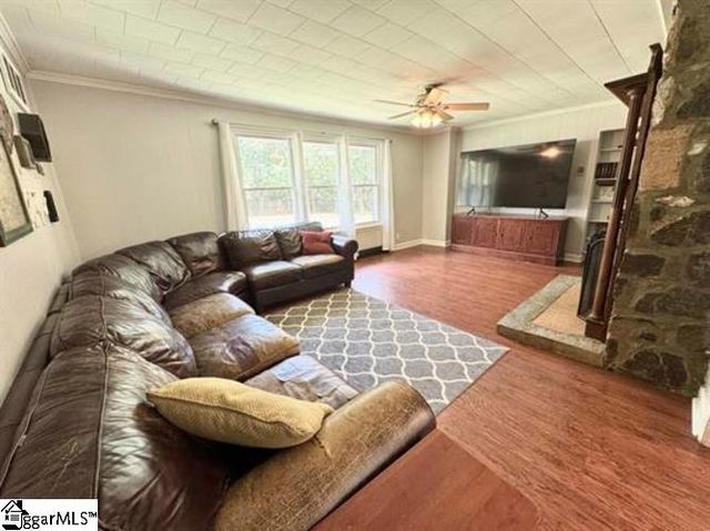 11 Burkett Street, Pelzer, SC 29669