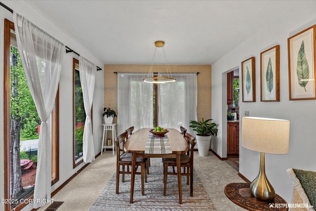 10510 Constitution Circle, Eagle River, AK 99577