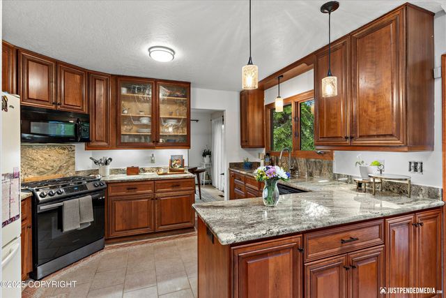 10510 Constitution Circle, Eagle River, AK 99577