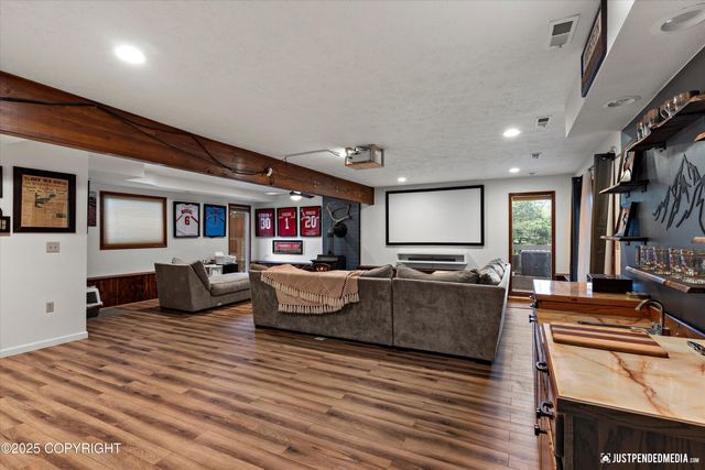 10510 Constitution Circle, Eagle River, AK 99577