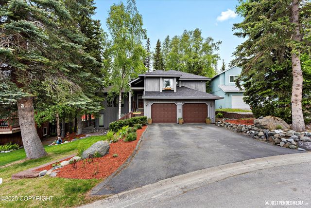 10510 Constitution Circle, Eagle River, AK 99577