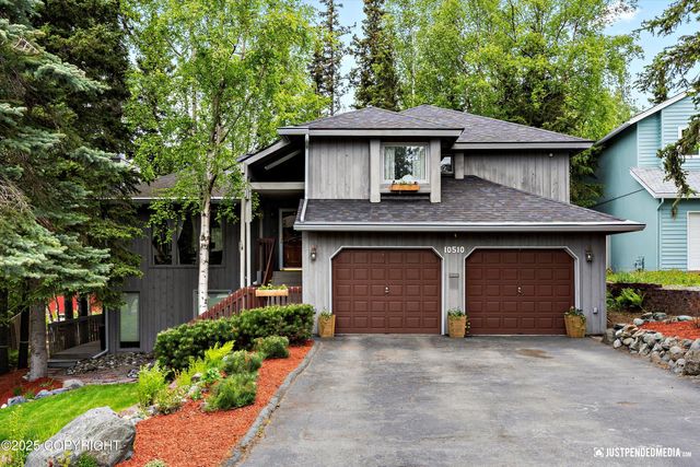 10510 Constitution Circle, Eagle River, AK 99577