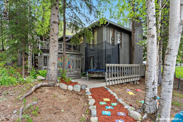 10510 Constitution Circle, Eagle River, AK 99577