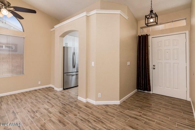 8564 W Ocotillo Road, Glendale, AZ 85305