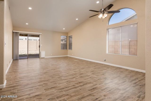 8564 W Ocotillo Road, Glendale, AZ 85305
