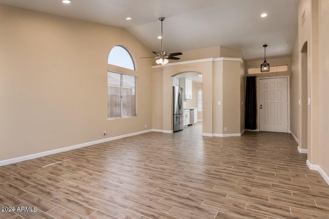 8564 W Ocotillo Road, Glendale, AZ 85305