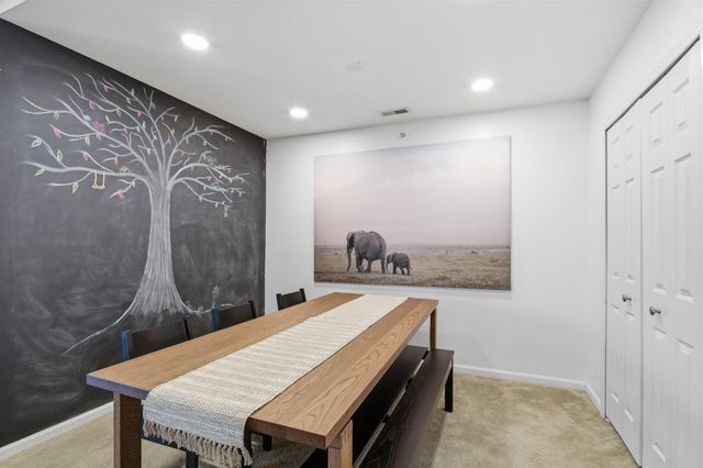 2233 S Main Street, Ann Arbor, MI 48103