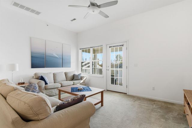 2233 S Main Street, Ann Arbor, MI 48103