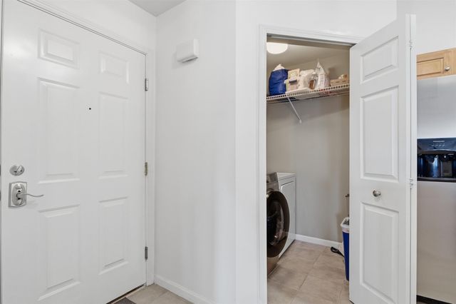 2233 S Main Street, Ann Arbor, MI 48103