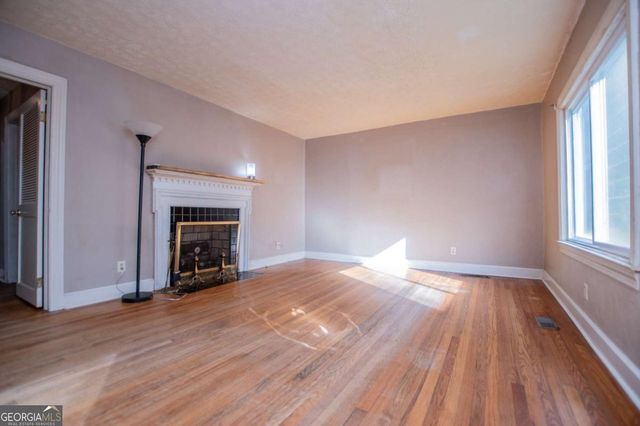 304 Taliaferro Drive, Hogansville, GA 30230