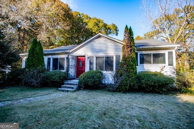 304 Taliaferro Drive, Hogansville, GA 30230